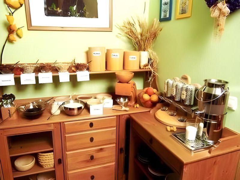 819F9B8BAE8E4C0ED729EC4F8AF5FFB5