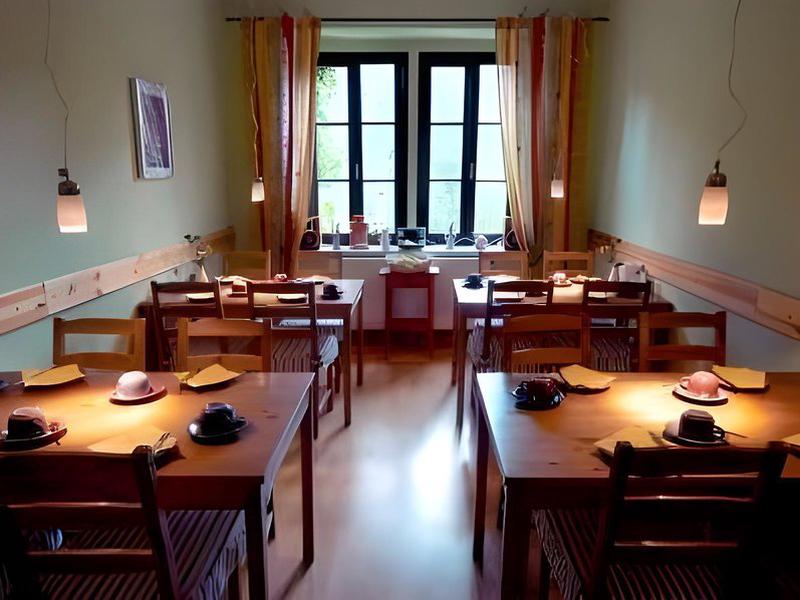 B275F980EFD33EDB8E5030F4BF34C83B