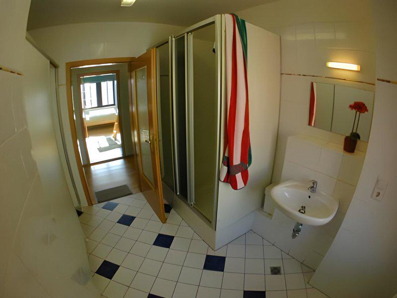 208D2EBBC7CC3A5CB09E8640B4F553C5