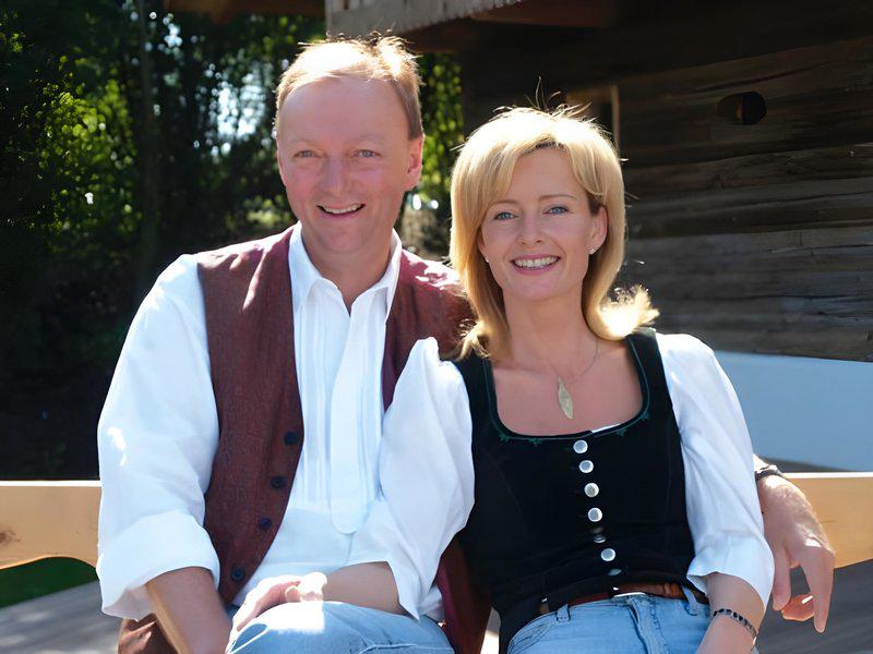 BC02DF7B41F713CD3E6381C898982186