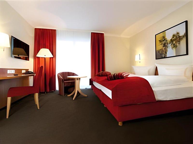 D02238EED83EE658E175B3812FEF48B7