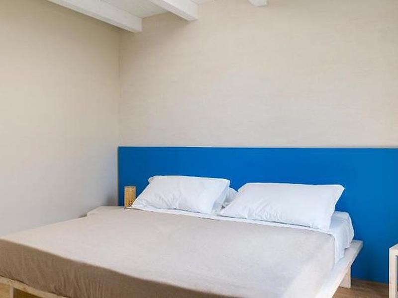 D6A7995BFBD70ED51866E58B8D7432C7