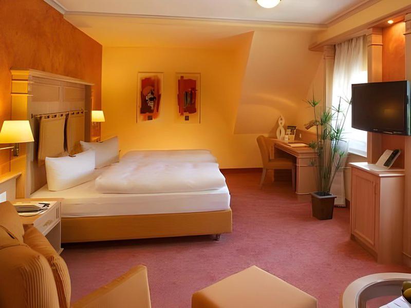 C3321CFF092051368343F801ED53D864