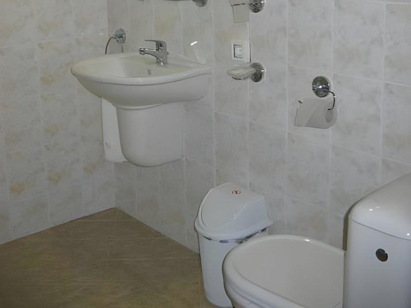 04046E8381D840B916C8E5467235E76B