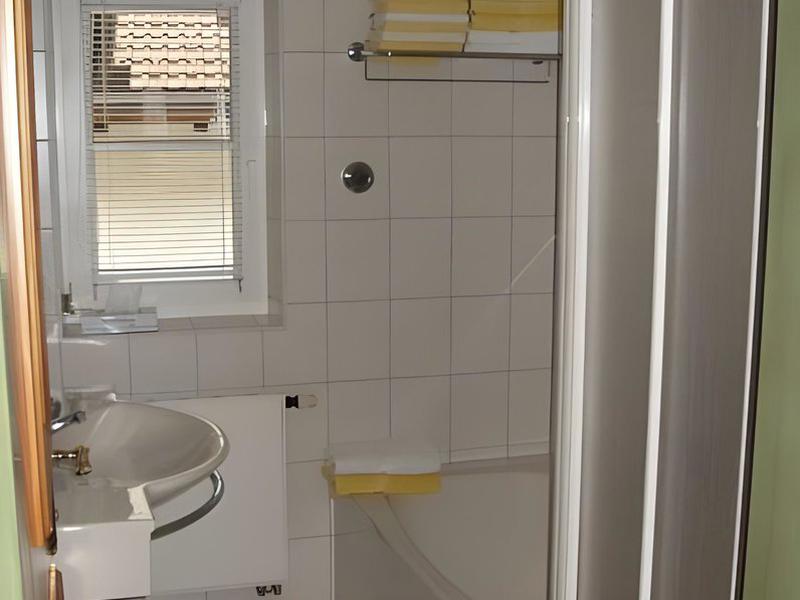 908B9F0773D4572CF438AC05F791D068