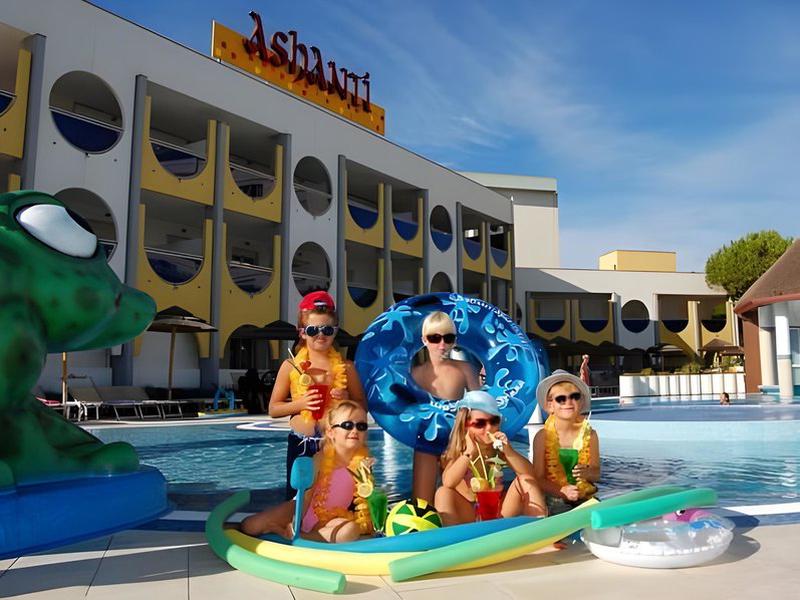 AA95A8E23E6DAF0863285C0888F4973C