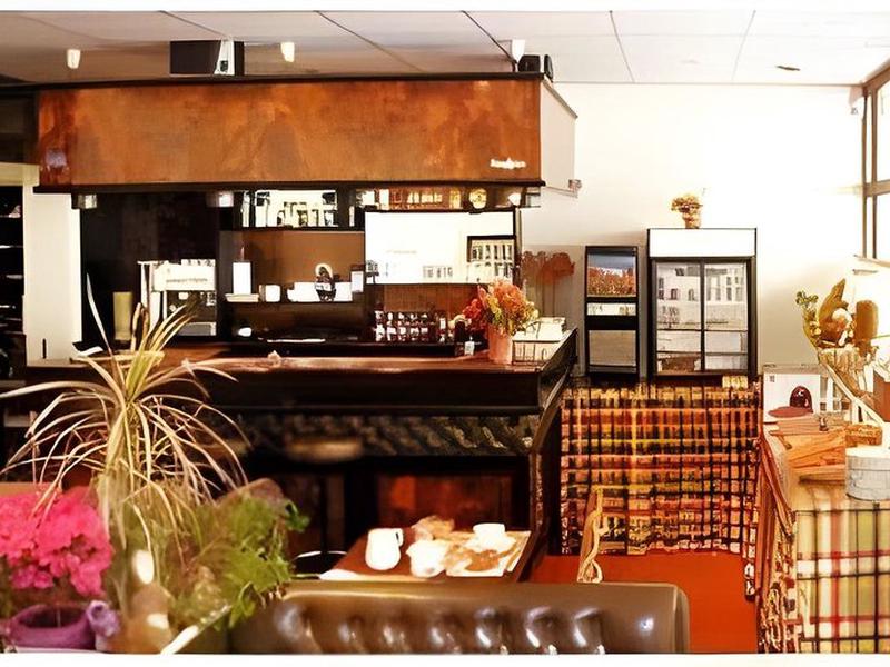 F1692601C412E1B8FBFD307DB493BCE4