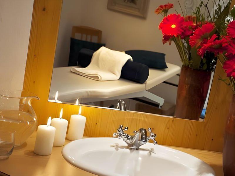 605AB5984051B7BDE1B9C38C1BDA3522