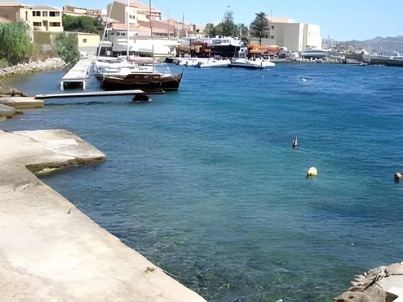 77ACA0106F82D495462C70AD1B8F5F8B