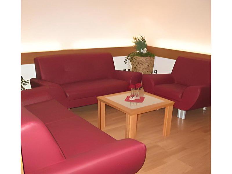 649FC623CB8273E6F9516C09AE9FA563