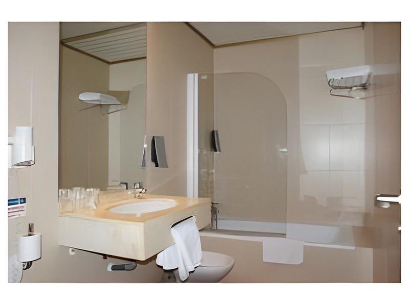 7DA6EFACD510CDEBE30002FED85C2CD6