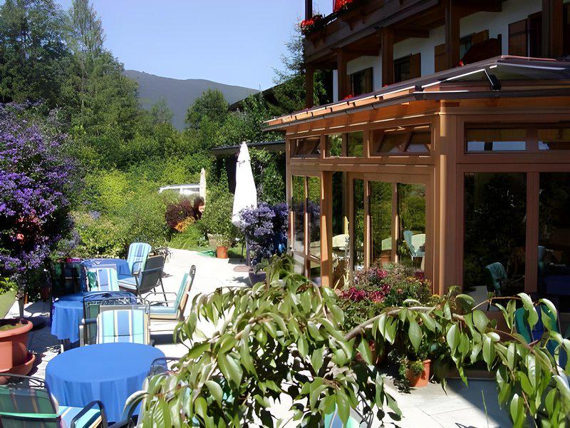 863944E48378B646F2CE09C4A8894873