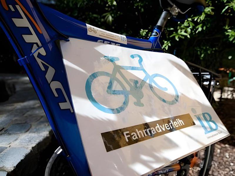 628D6C2D7EA86924AA8C13C2F2733AE9