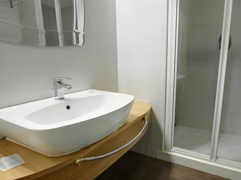 37A1660D9FA6F62962E80B4C4B9BCB3E