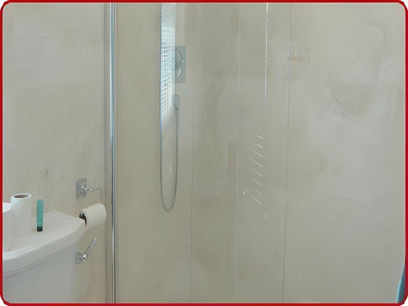 4E7272EA120F83F4990C258F00FE9423