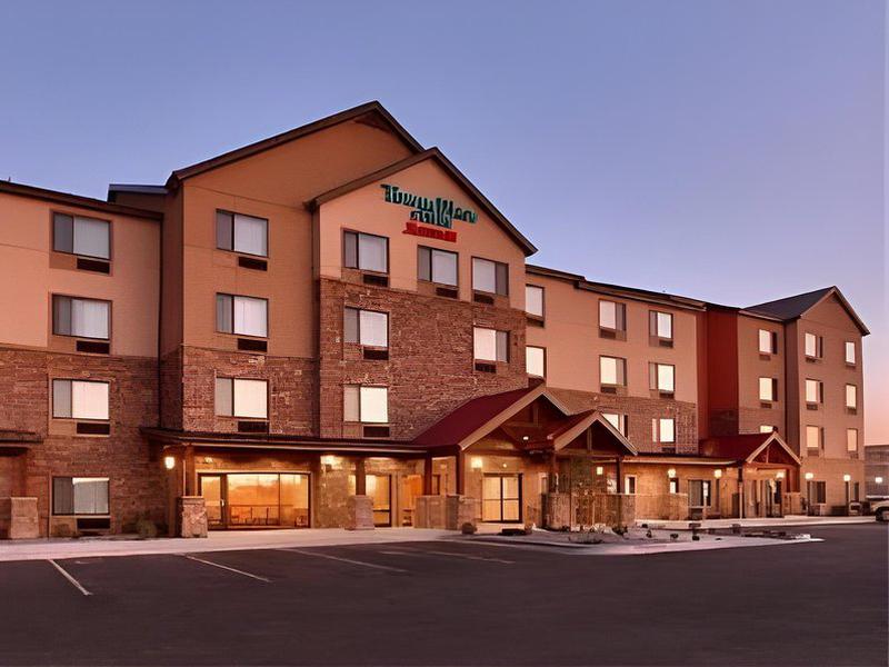 237187E4C21986CB9A4F262B01C5A1BF