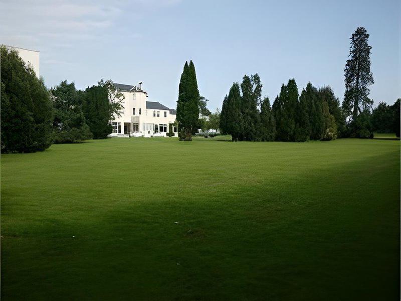 C117414B765D84B1F39CE26448D2A78E