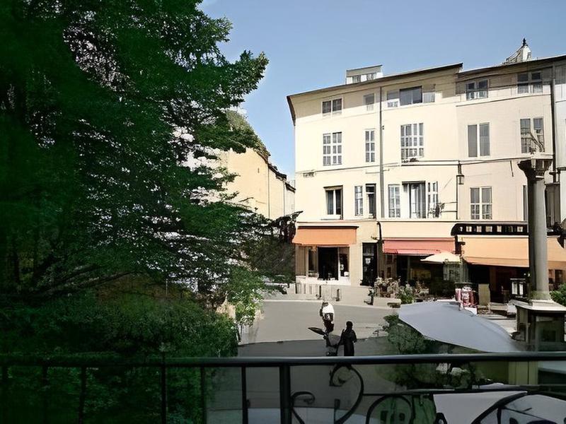 54B8664A8364F72FB7298F7EE8C1F9FE