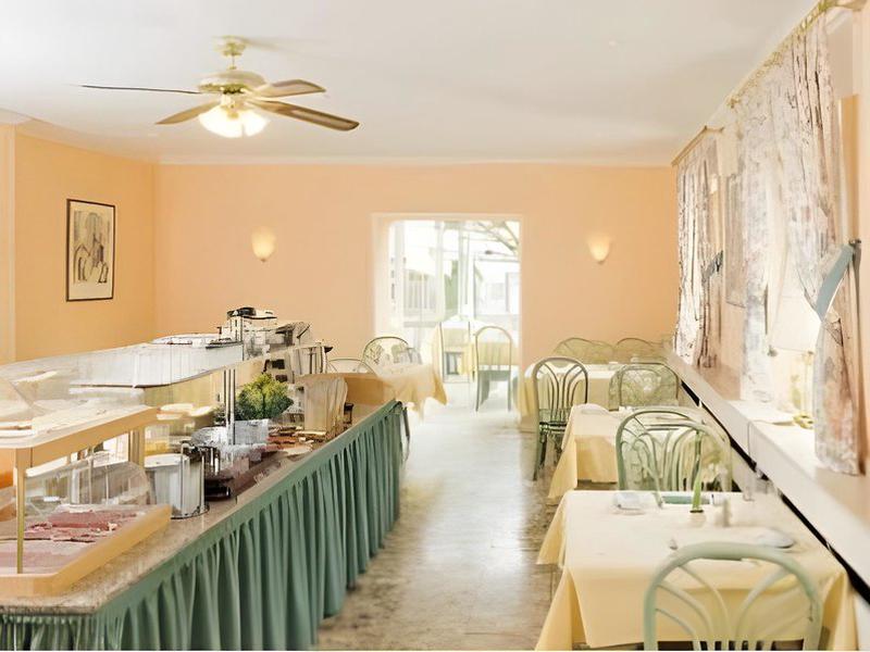 B043C9BD79B406FAFD8AE687789CAB5E