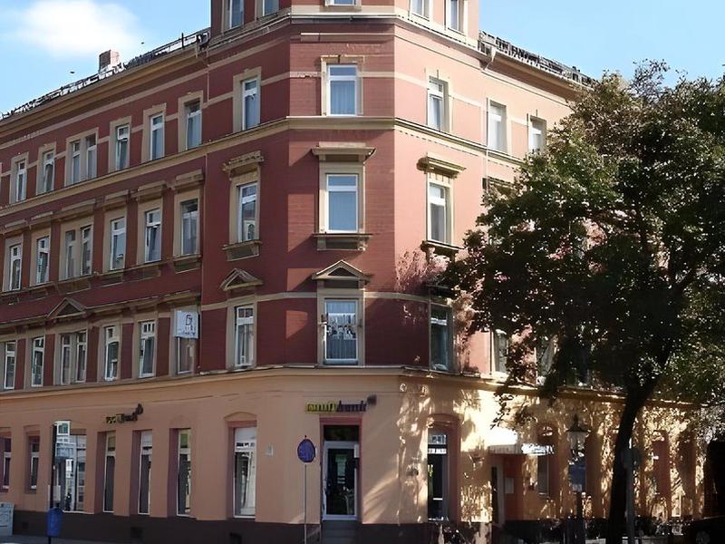 B5E81F390A22E94ECF117F217F52A1A1