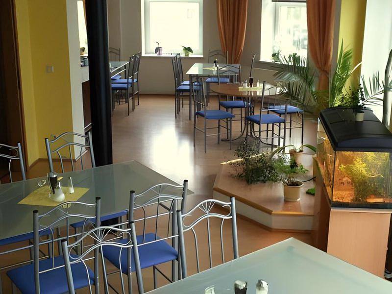 962A808F2A5A2341376907E221756F37