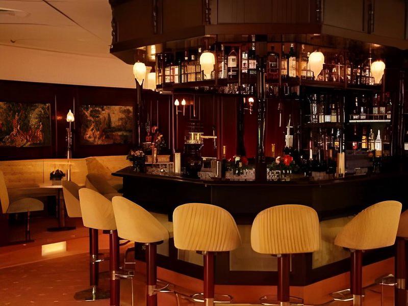 7702460562C95A223BB4E20754D594BA