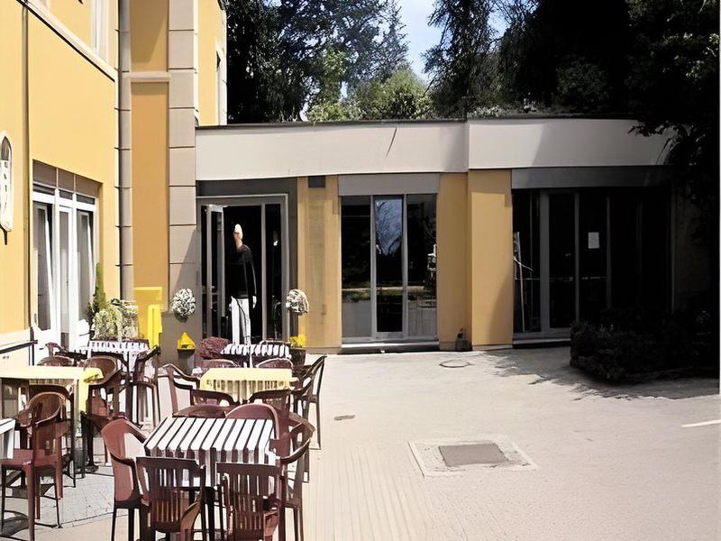 E228FA7BC5DDB164D0A897C9F33595D5