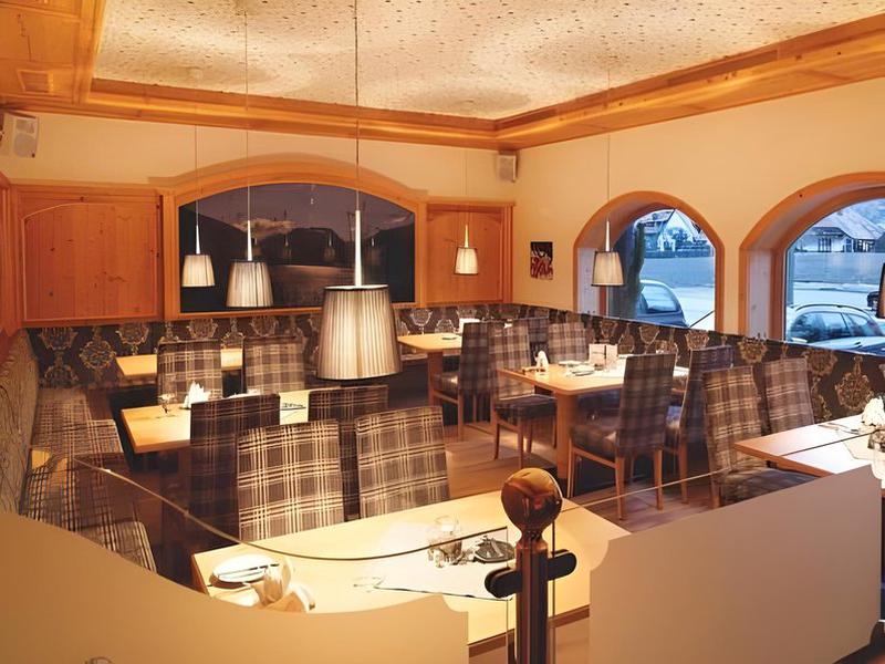 DE6DC121FC54BE259AE85A09378263EA