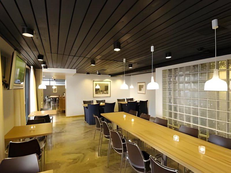 88E6A484BB4F323B9F76C3F9C5042D8D