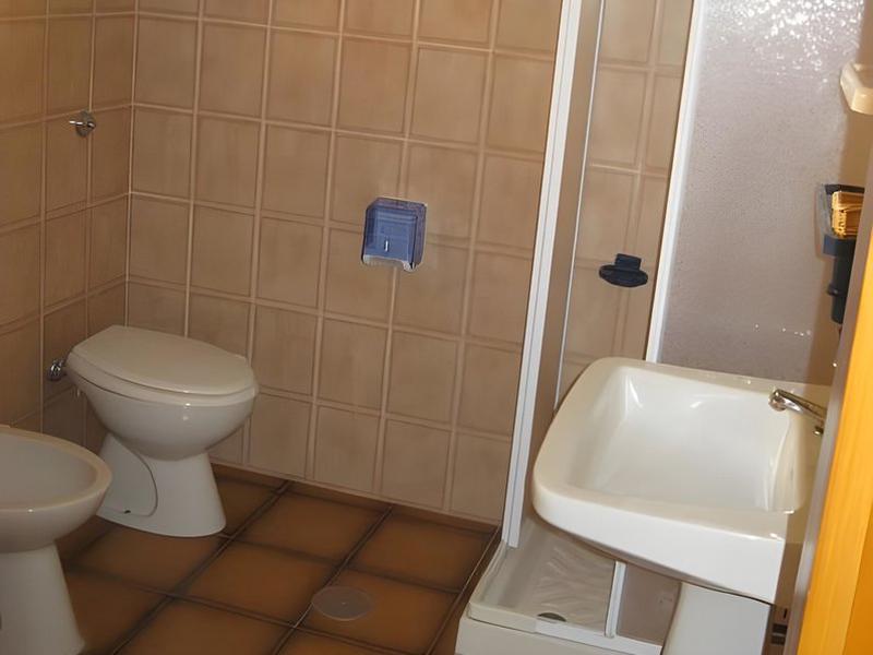 2EEB6D23B86AE6943FA8610568D0468C