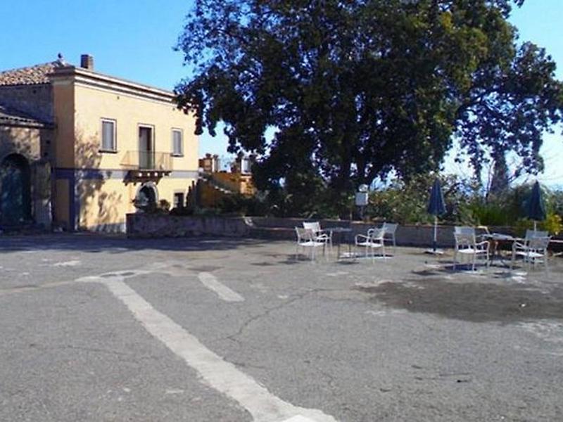 4B245D4DD7F646605CF1842235C1ADFD