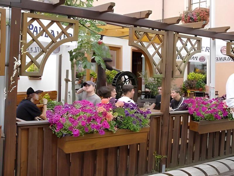 90CBB58CD467A34661D21B5A4319E01C