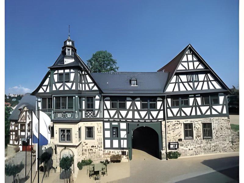 E3B30DADCDFE6194A97BE087C8431BD7