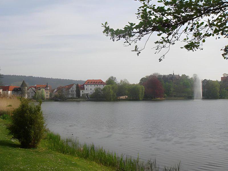 34EE3D0237F9B37D3998F3605D24D5C8