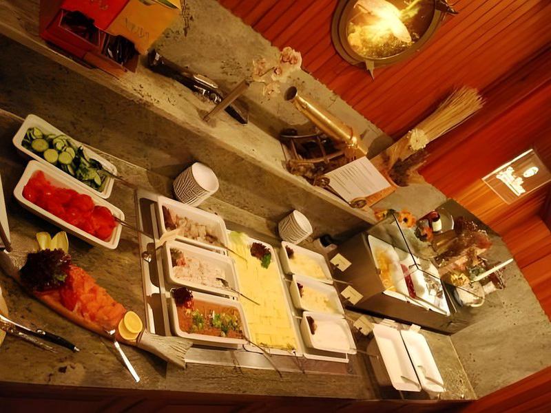 F39C4F078D013FC900B98A81766B5770