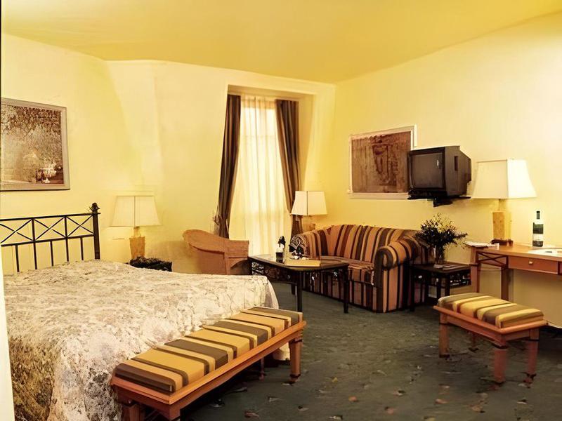 0A717C1C47242A86B4F00BE11C2C5487