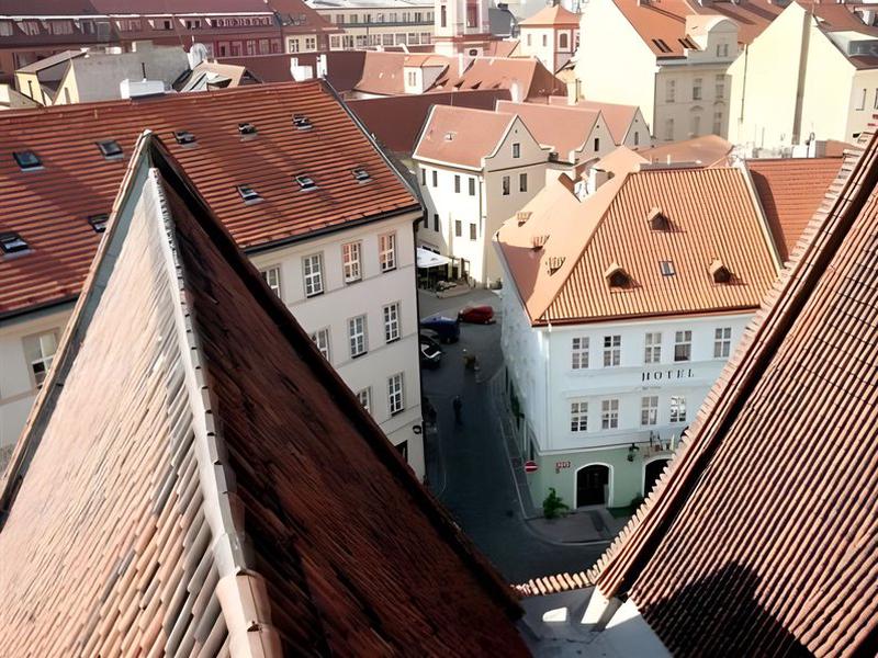 71D5809BF4C593FEC4B153F05CE58B13