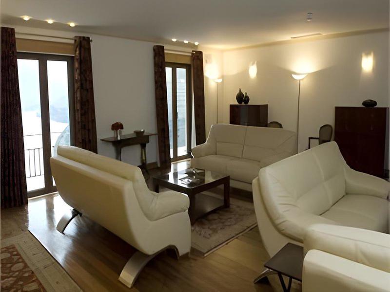 FD1856014FF4A64FB3B730F75976B62A