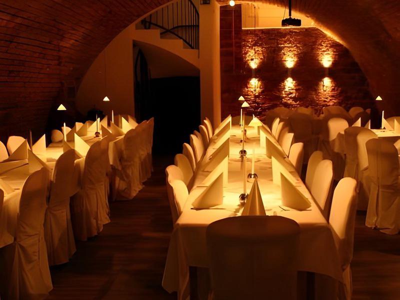 CAEBA1BEED9DC7AA6BC202DF663C452B