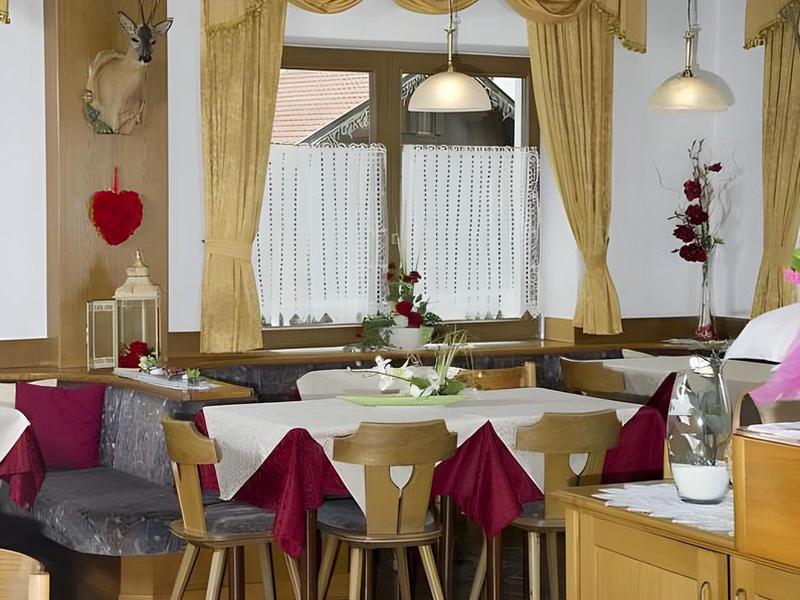 96DC69640438C5825798AEE6673A470B