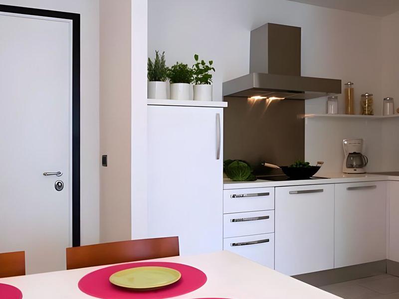 2F651F00A14F55A69F5251DB9327F52E