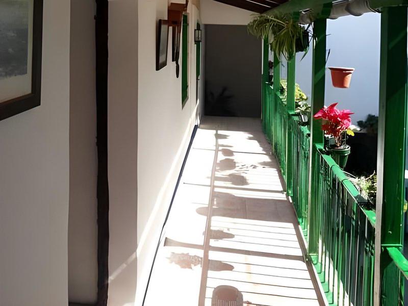 9E9A07F5F5B818DD4CC0EB0D5FB070B0