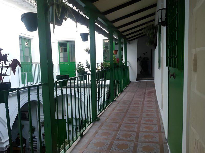 94E002EAED545CF5AACF2DBB922862A5