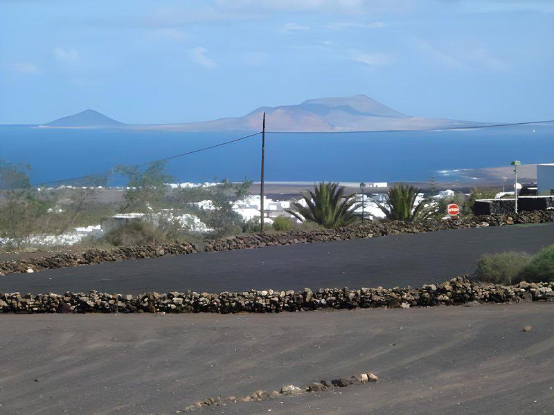 664A86F6749DFD364F012D515E3ADF0D