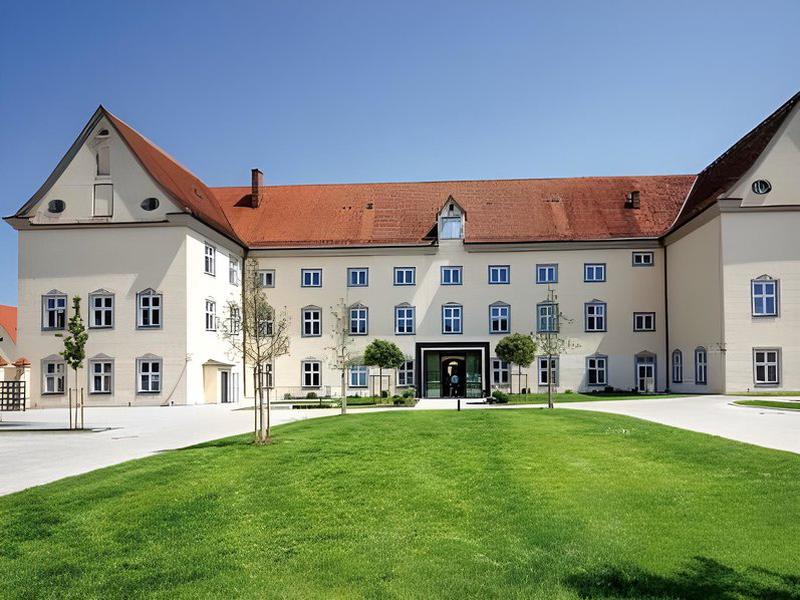 17188F17256AE0AA7366AF85CEFE0555