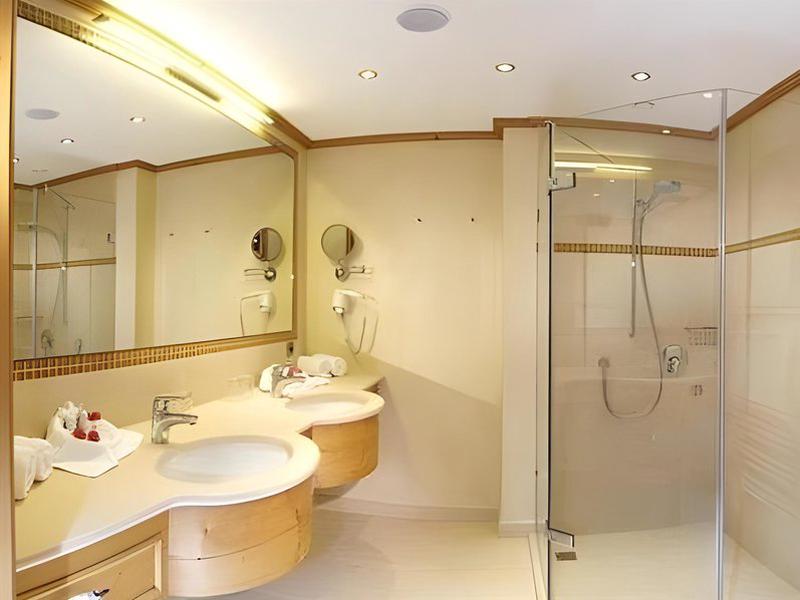 73C6B35995397E6121CE50AF4107AC57