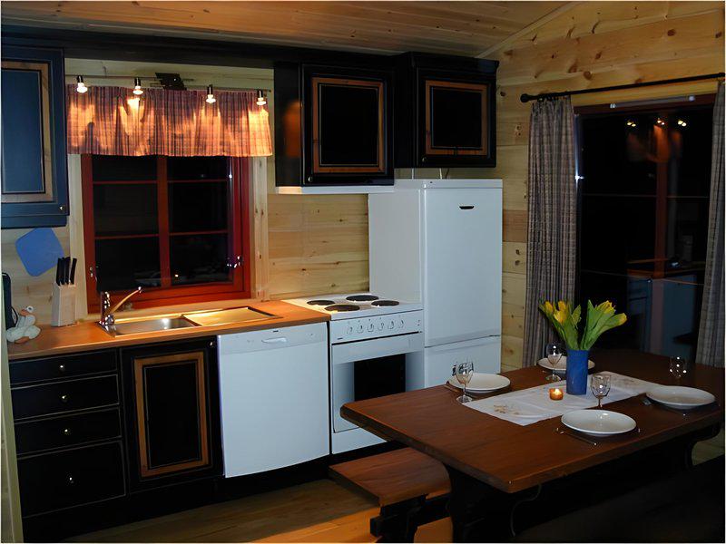 C7AD2DAB3EAD372F9BDC644C6DAAF839