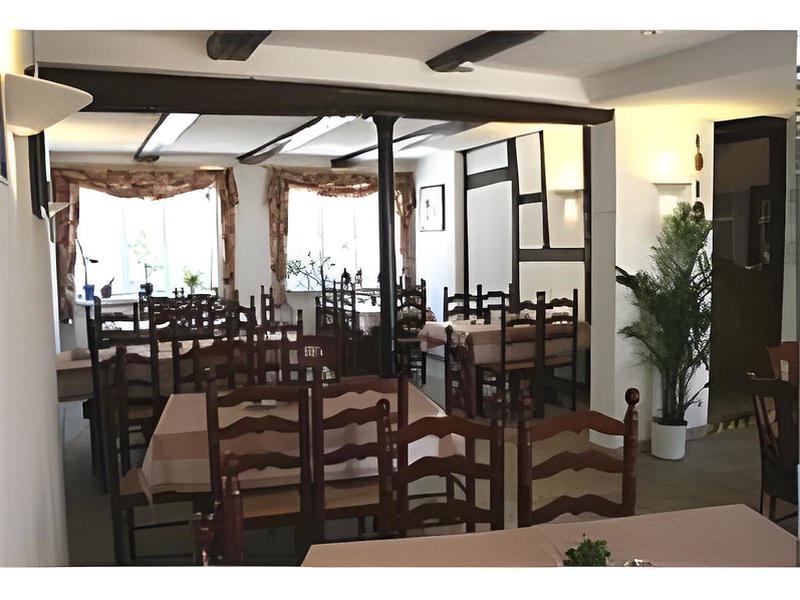 331C14265E572ECA75D783D0CCD58BB8