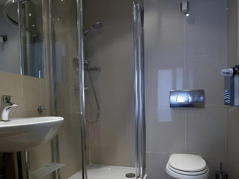 6201D0B29D7A25B547DF359BF4C9D7F3