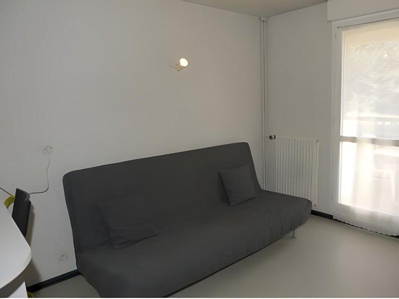 78D0D097D44FAB06E992F1DB09590EE4